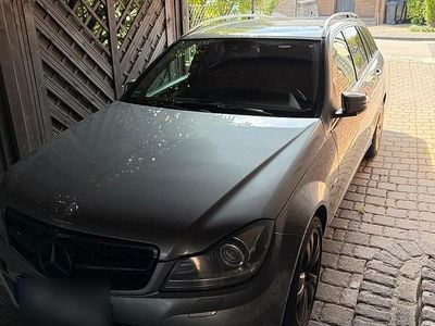 Mercedes C220