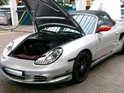 Gebraucht Porsche 986 Boxster 260 PS (191 kW) 2004 Silber Cabrio