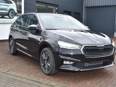 Schwarzmagic perleffekt Gebraucht 2026 Skoda Fabia Tour Limousine | 21.990 € (Fairer Preis)