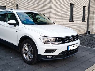 gebraucht VW Tiguan 2.0 TDI SCR JOIN Navi Tempo Line ACC