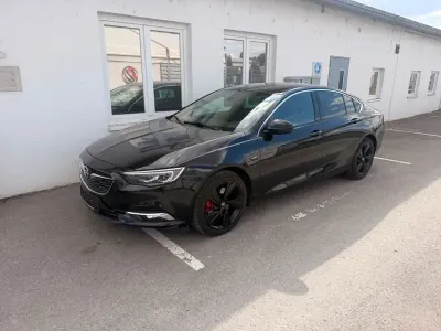 Gebraucht Opel Insignia Sport 209 PS (153 kW) 2019 Schwarz Limousine