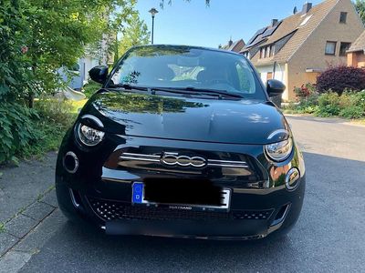Gebraucht Fiat 500e Icon 86 kW (118 PS) 2022 Schwarz Kleinwagen