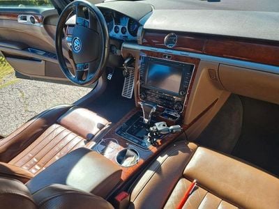 VW Phaeton