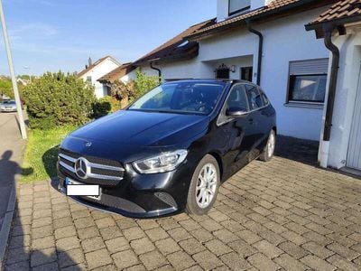 Mercedes B180