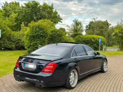 Gebraucht Mercedes S500L AMG 387 PS (284 kW) 2005 Blau Limousine