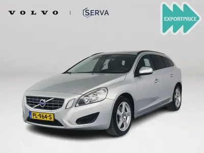Begagnad Volvo V60 Summum 116 HK (85 kW) 2013 Grå Kombi