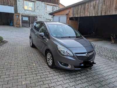 Gebraucht Opel Meriva Edition 140 PS (102 kW) 2014 Van / Kleinbus