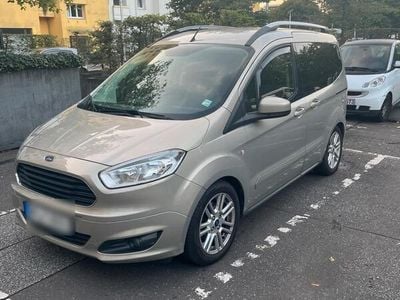 Ford Tourneo Courier