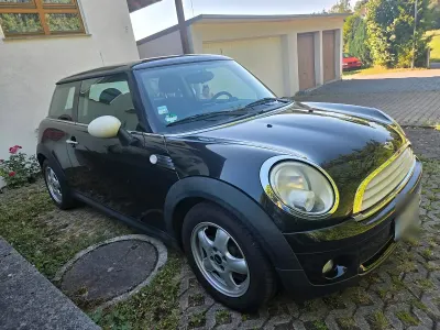 Gebraucht Mini ONE 75 PS (55 kW) 2010 Schwarz Kleinwagen