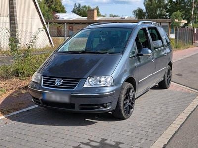 VW Sharan