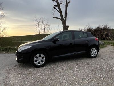 gebraucht Renault Mégane Authentique 1.6 16V 100 PS