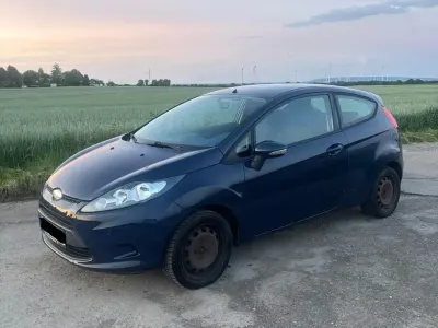 Gebraucht Ford Fiesta Trend 82 PS (60 kW) 2009 Blau Kleinwagen