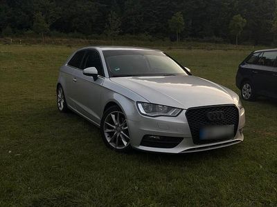 Second-hand Audi A3 Ambiente 122 CP (89 kW) 2012 Argintiu Hatchback