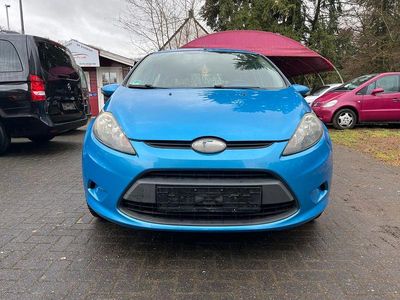 Gebraucht Ford Fiesta Trend 82 PS (60 kW) 2009 Blau Kleinwagen