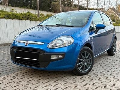 Gebraucht Fiat Punto Evo 77 PS (56 kW) 2012 Blau Kleinwagen