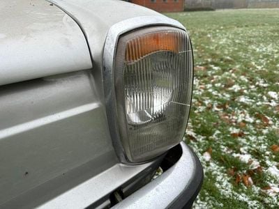 Second-hand Mercedes 250 120 CP (88 kW) 1971 Argintiu Coupe