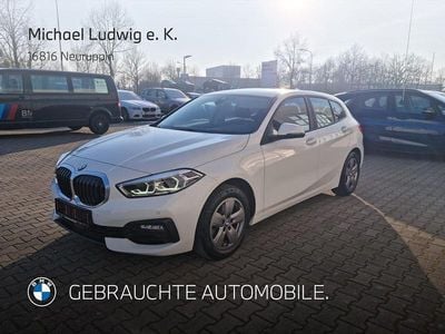 Używany BMW 118 Advantage 140 KM (102 kW) 2020 Biały Hatchback