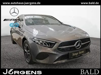 Gebraucht Mercedes A250 Progressive 218 PS (160 kW) 2025 Grau metalliclack mountaingrau Limousine
