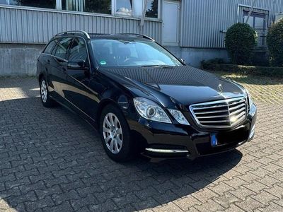 Mercedes E200