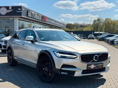 Second-hand Volvo V90 CC 190 CP (139 kW) 2017 Argintiu Break