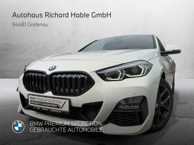 Gebraucht BMW 220 Performance 190 PS (139 kW) 2024 Alpinweiß uni Coupé