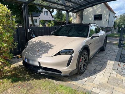 Beige Gebraucht 2022 Porsche Taycan Cross Turismo Kombi | 66.999 € (Superpreis)