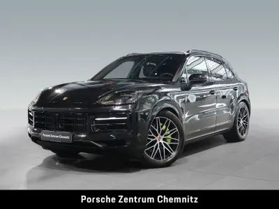 Gebraucht Porsche Cayenne 470 PS (345 kW) 2024 Schwarz SUV