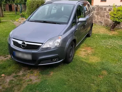Gebraucht Opel Zafira 140 PS (102 kW) 2007 Grau Van / Kleinbus