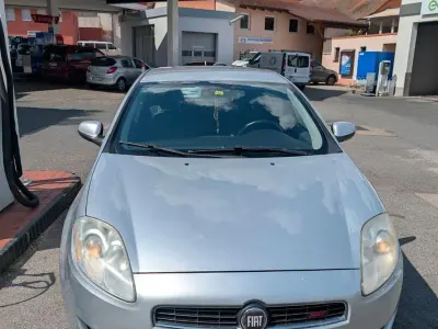 Gebraucht Fiat Bravo Dynamic 150 PS (110 kW) 2009 Silber Kleinwagen