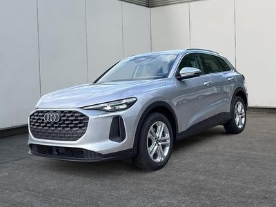 Neu Audi Q5 Comfort 204 PS (150 kW) 2025 Florettsilber metallic/silber SUV