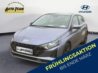 Gebraucht Hyundai i20 Trend 101 PS (74 kW) 2025 Meta blue mineraleffekt Kleinwagen
