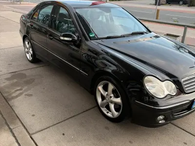 Second-hand Mercedes C220