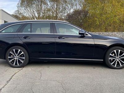 Schwarz Gebraucht 2022 Mercedes E300 Avantgarde Limousine | 21.450 € (Guter Preis)