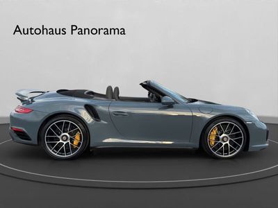Porsche 911 Turbo S Cabriolet