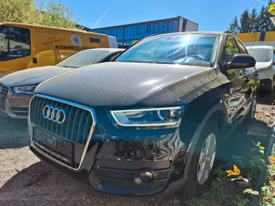 Gebraucht Audi Q3 Comfort 140 PS (102 kW) 2014 Schwarz SUV