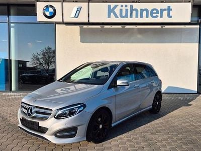 Silber Gebraucht 2016 Mercedes B180 Urban Van / Kleinbus | 14.885 € (Fairer Preis)