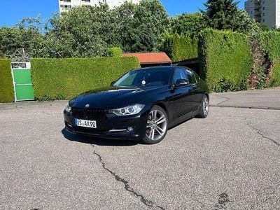Gebraucht BMW 320 Sport Line 200 PS (147 kW) 2012 Schwarz Limousine