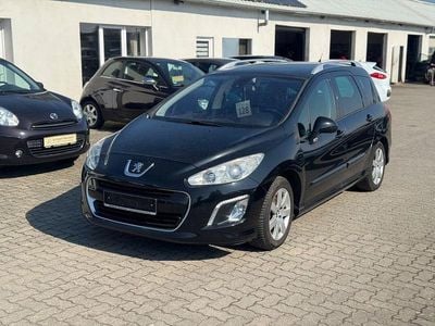 Gebraucht Peugeot 308 SW Active 111 PS (81 kW) 2012 Schwarz Kombi