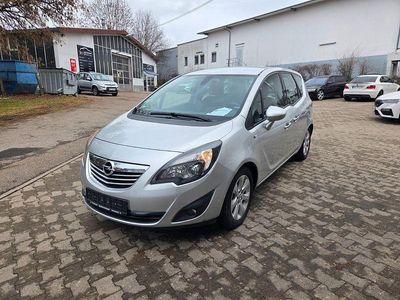 Begagnad Opel Meriva Innovation 120 HK (88 kW) 2010 Silver Minibuss