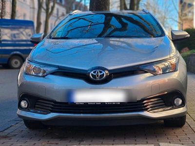 Toyota Auris Touring Sports