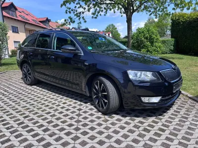 Używany Skoda Octavia 110 KM (80 kW) 2015 Czarny Kombi