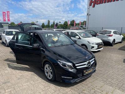 Schwarz Gebraucht 2018 Mercedes B200 Edition Van / Kleinbus | 16.999 € (Fairer Preis)