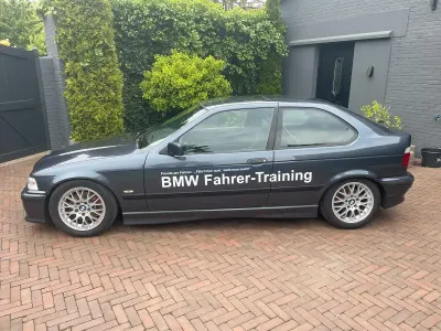 Gebraucht BMW 323 Compact 170 PS (125 kW) 1998 Kleinwagen