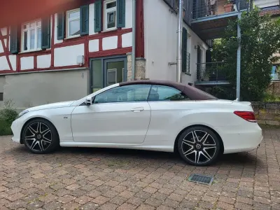 Gebraucht Mercedes E400 AMG line 333 PS (244 kW) 2014 Weiß Cabrio