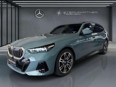 Gebraucht BMW 540 M Sport 303 PS (222 kW) 2025 Grün Kombi