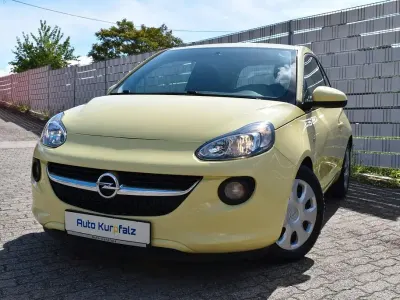 Używany Opel Adam Basis 69 KM (50 kW) 2016 Żółty Hatchback