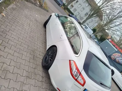 Gebraucht Peugeot 508 140 PS (102 kW) 2011 Kombi