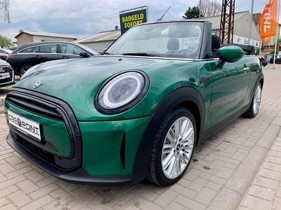 Second-hand Mini Cooper Cabriolet Essential 136 CP (100 kW) 2021 Verde Cabrio