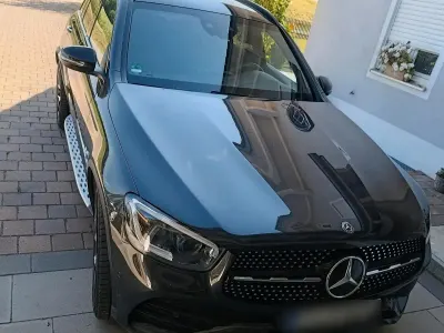 Gebraucht Mercedes GLC220 194 PS (142 kW) 2020 Grau SUV