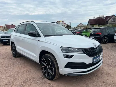 Gebraucht Skoda Karoq SportLine 150 PS (110 kW) 2020 Weiß SUV